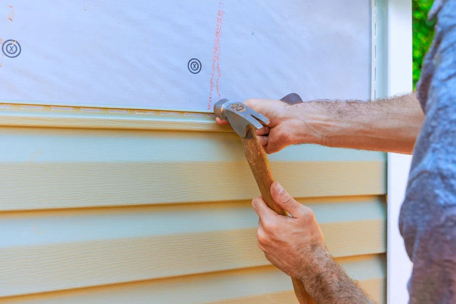 Choosing the Right Materials for Siding Repair in Fairfield, CA